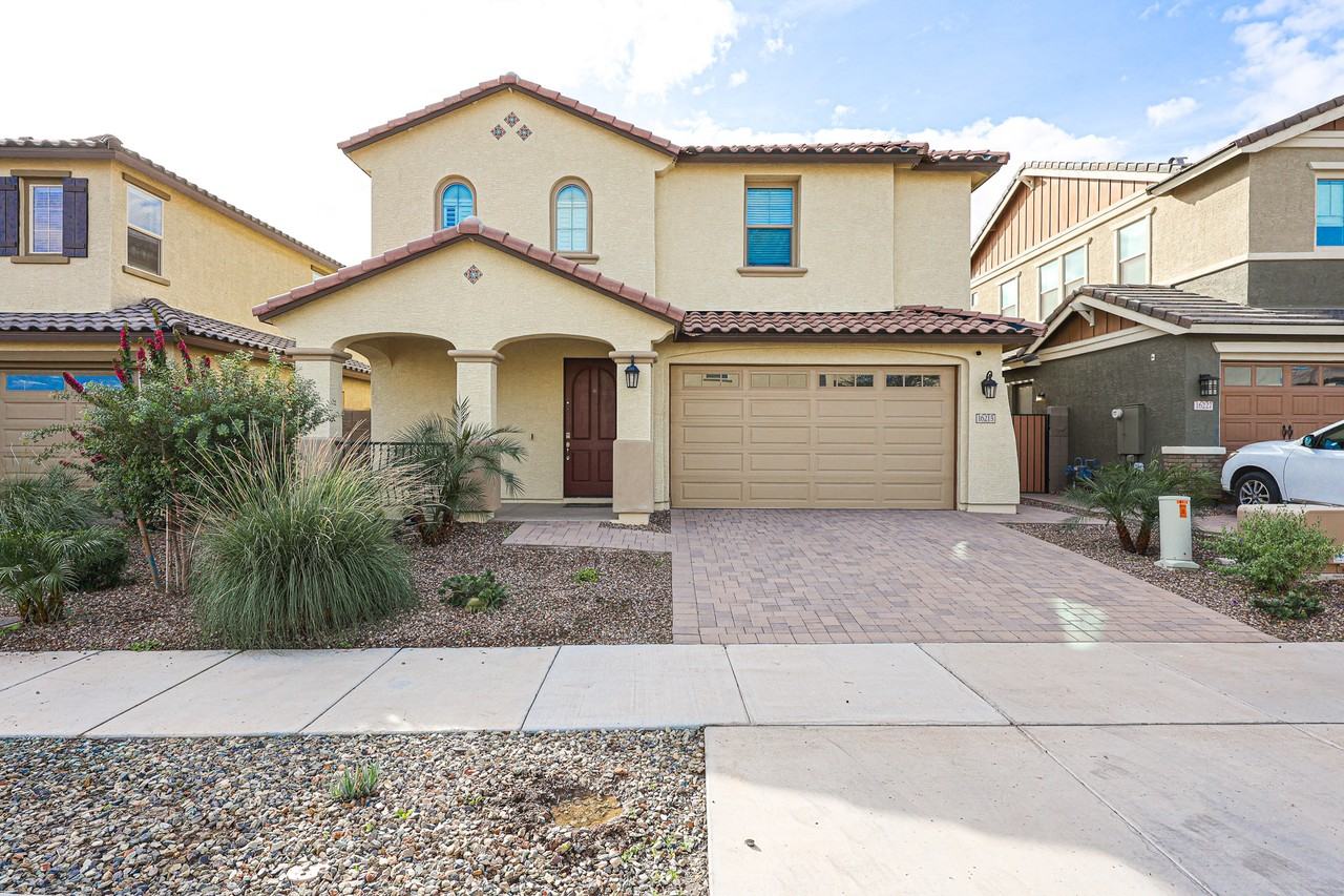 16215 West Camino De Oro - Photo 3 of 37