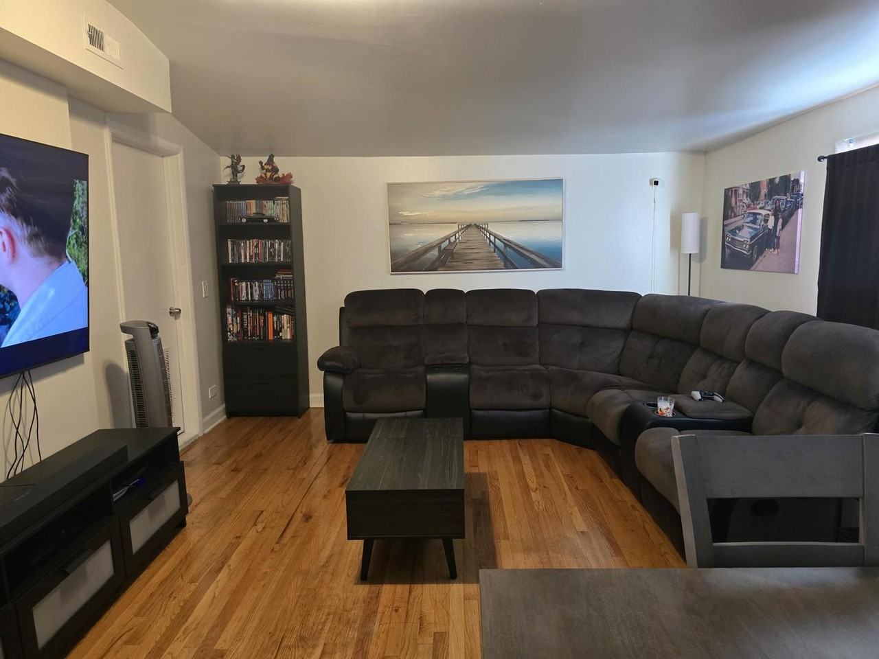 5151 N Meade Ave - Photo 2 of 16