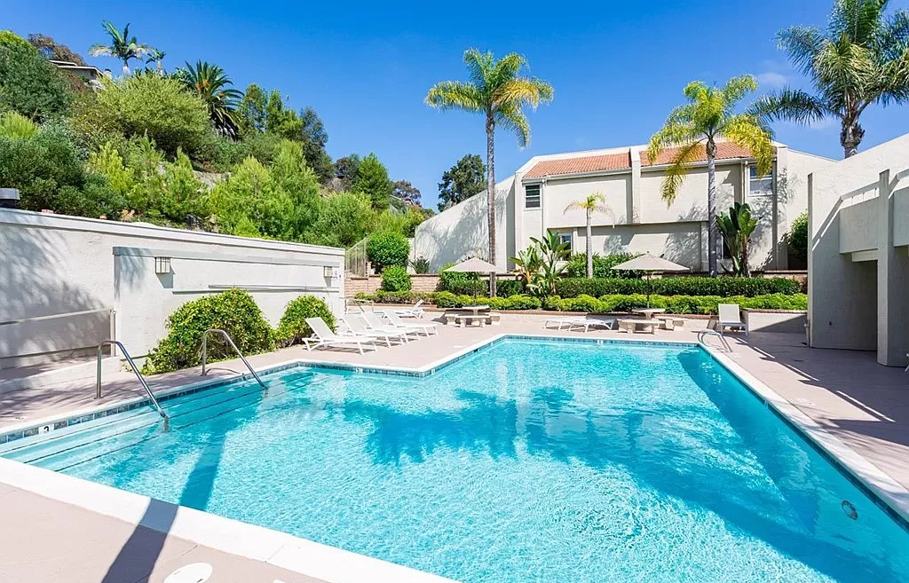 6240 Caminito Araya - Photo 2 of 9