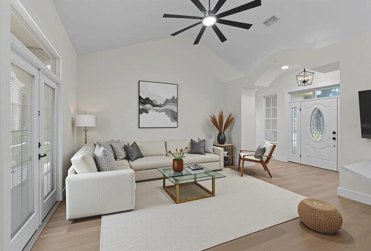 37015 Waldo Dr - Photo 6 of 27