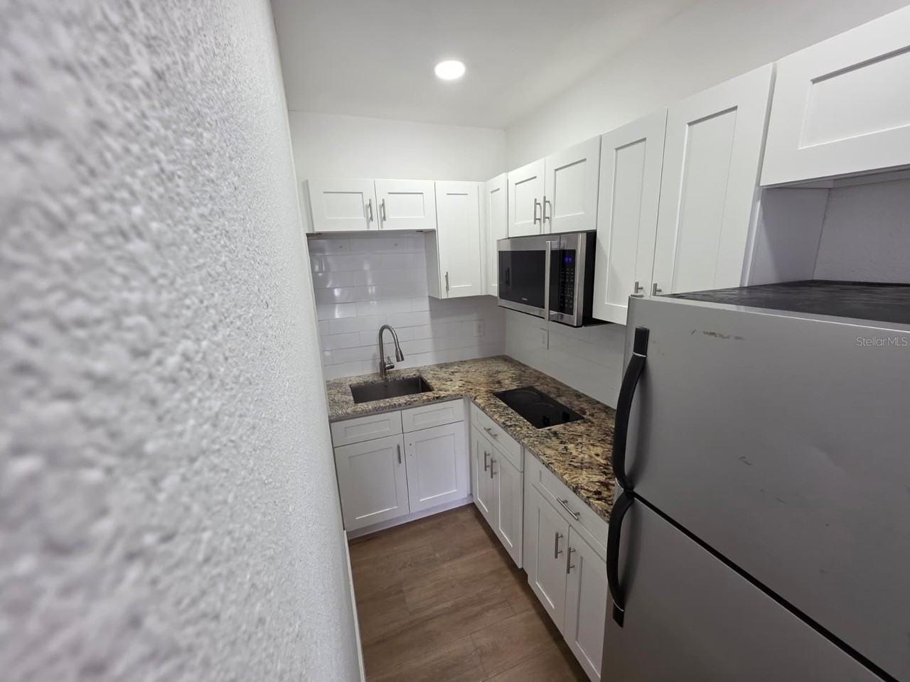 1614 N Washington Ave - Photo 4 of 40