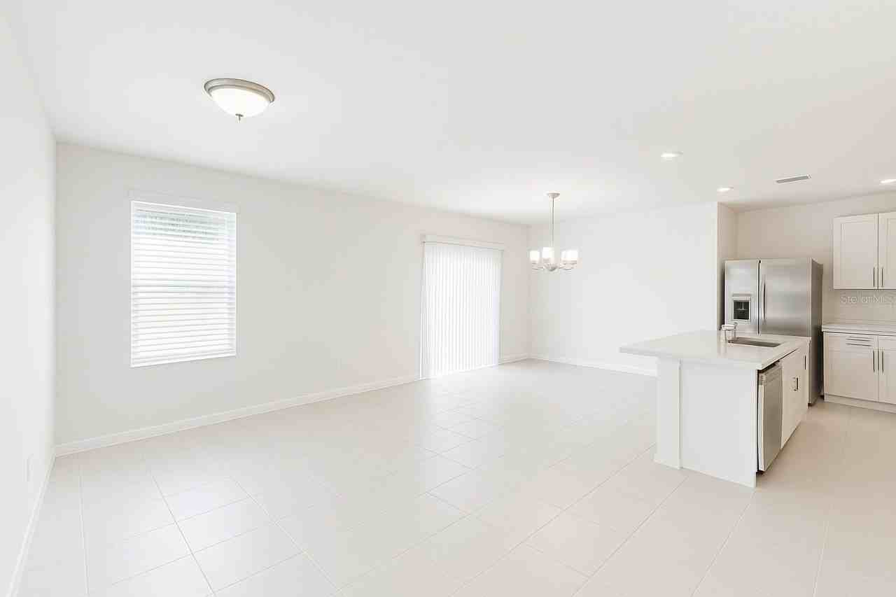 7174 Sugar Pine Way - Photo 5 of 25