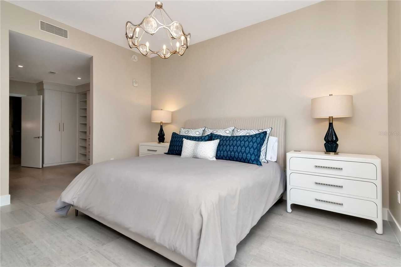 3101 Bayshore Blvd #804 - Photo 7 of 50