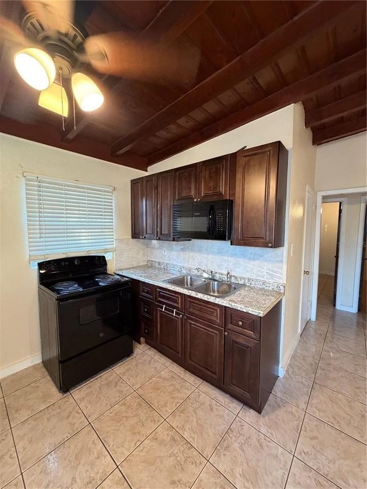3612 E Osborne Ave #A - Photo 4 of 10