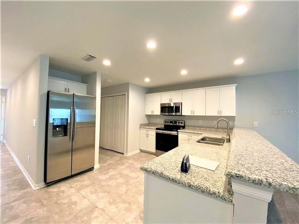 7308 Merlot Sienna Ave - Photo 2 of 9