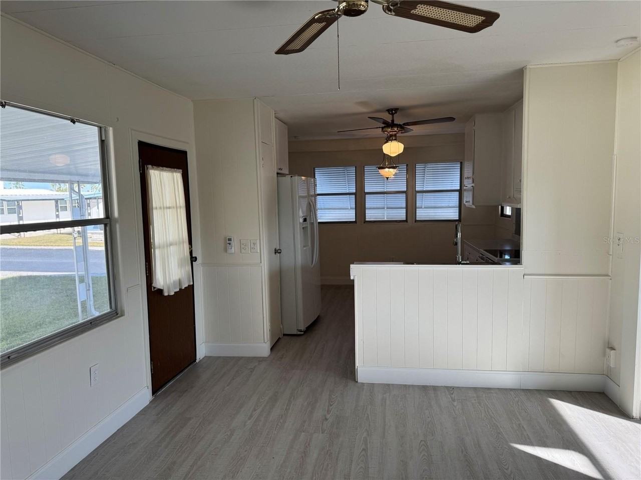 10805 Tioga Dr - Photo 4 of 15