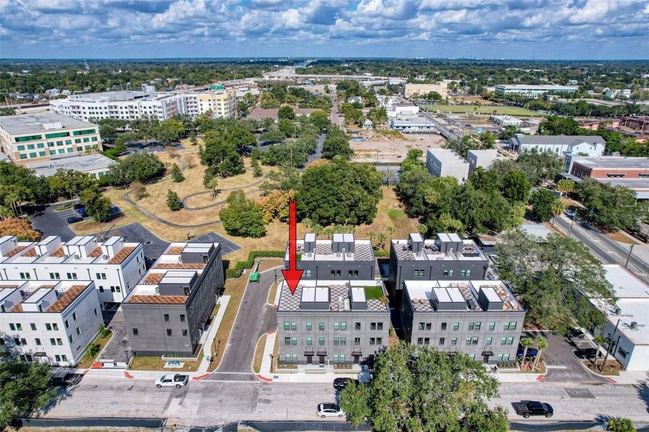 1302 East Kay Street #1 - Photo 3 of 45