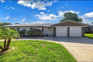 8199 115th Street North - Photo 1 of 1