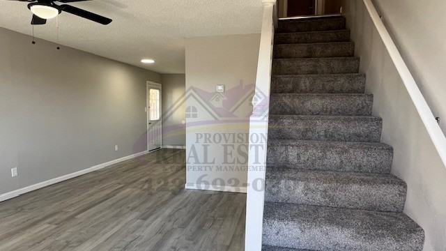 3324 Steeple Cir Ne - Photo 2 of 17