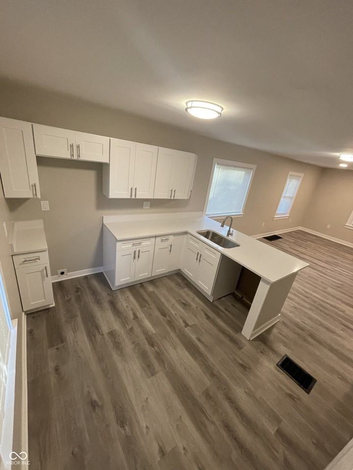 41 Rosemere Ave - Photo 7 of 19