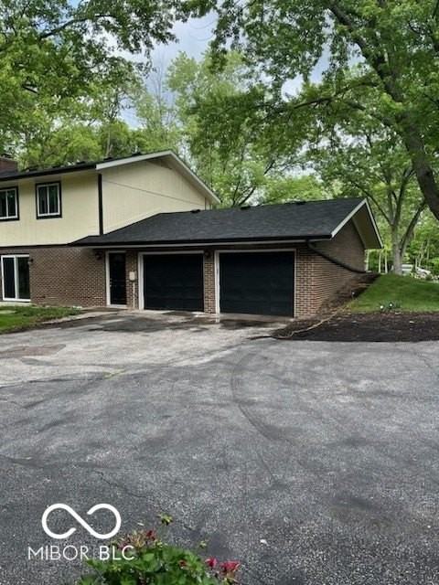 1340 Rohrer Rd - Photo 2 of 16