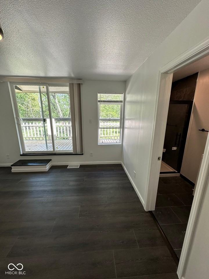 1340 Rohrer Rd - Photo 7 of 16