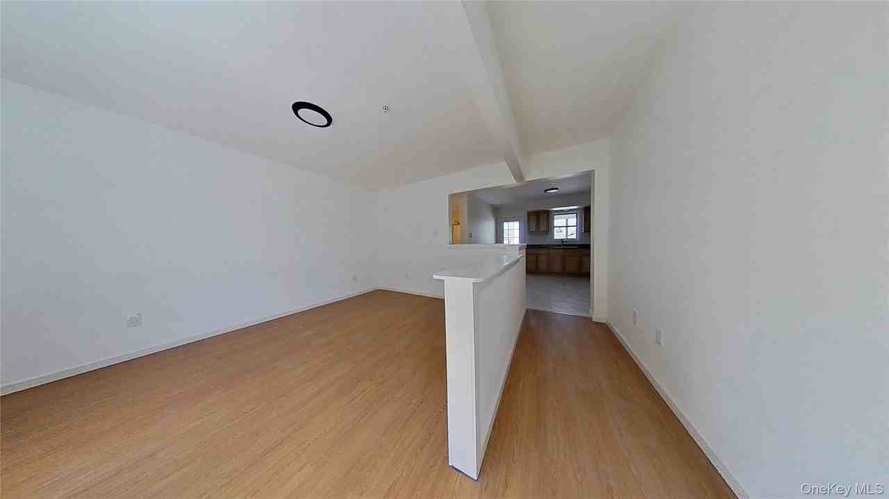 115 Cortlandt St Apt 2s #2S - Photo 4 of 14