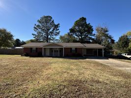 featured image of 7 Fernhill Pl