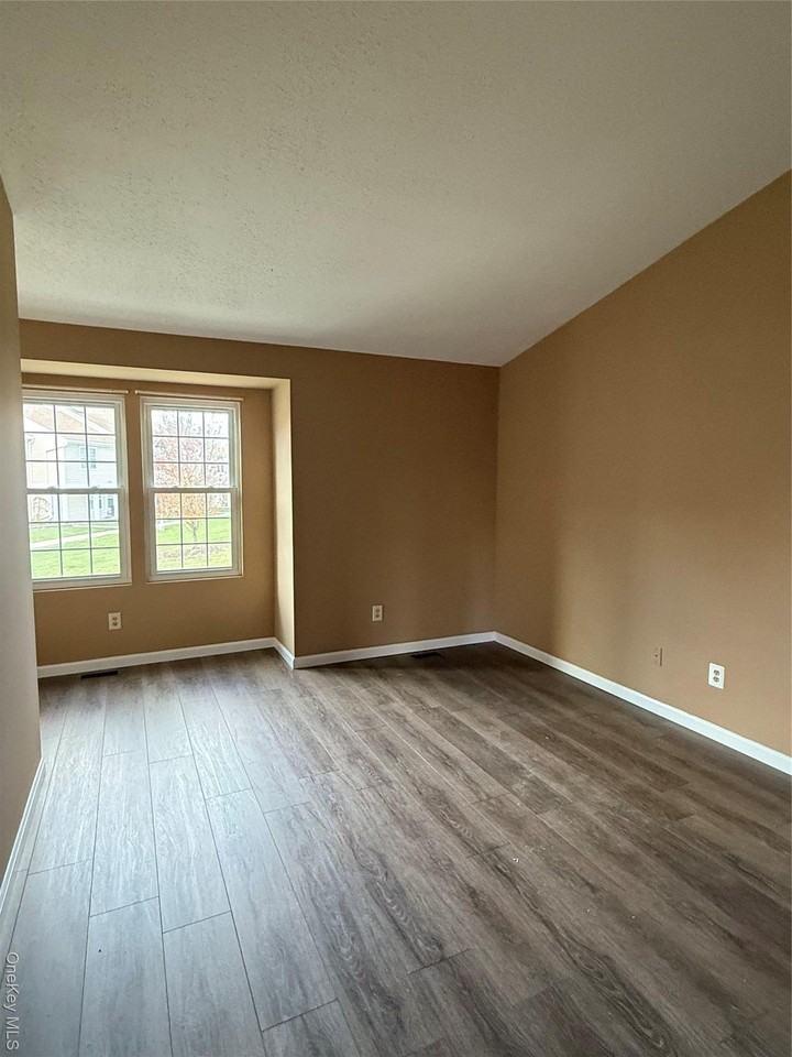 2805 Whispering Hls - Photo 6 of 9