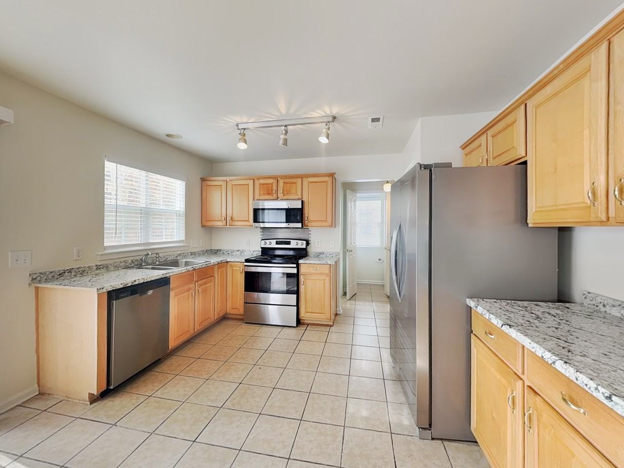 8627 Challenger Dr - Photo 6 of 17