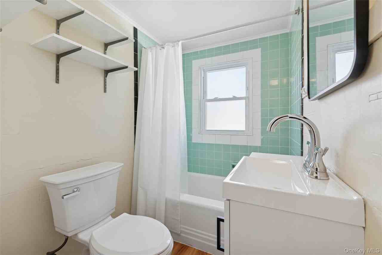 374 Marcy Avenue - Photo 6 of 8