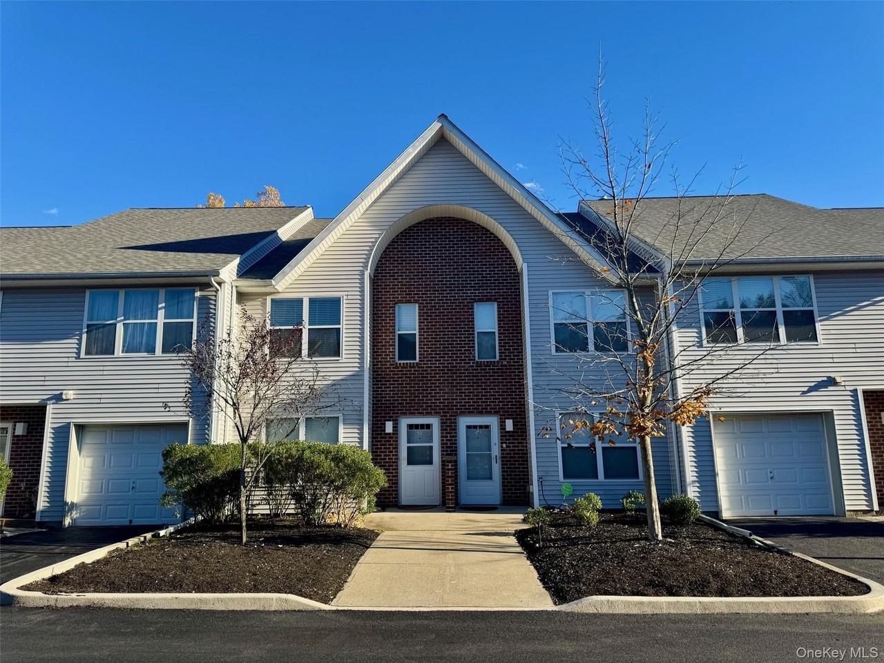 51 Deer Ct Dr - Photo 2 of 24