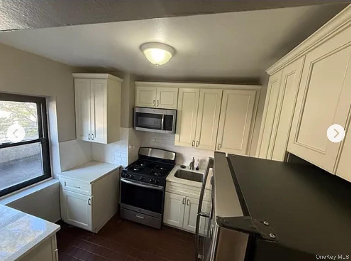 4 Quarropas Street #A3 - Photo 2 of 6