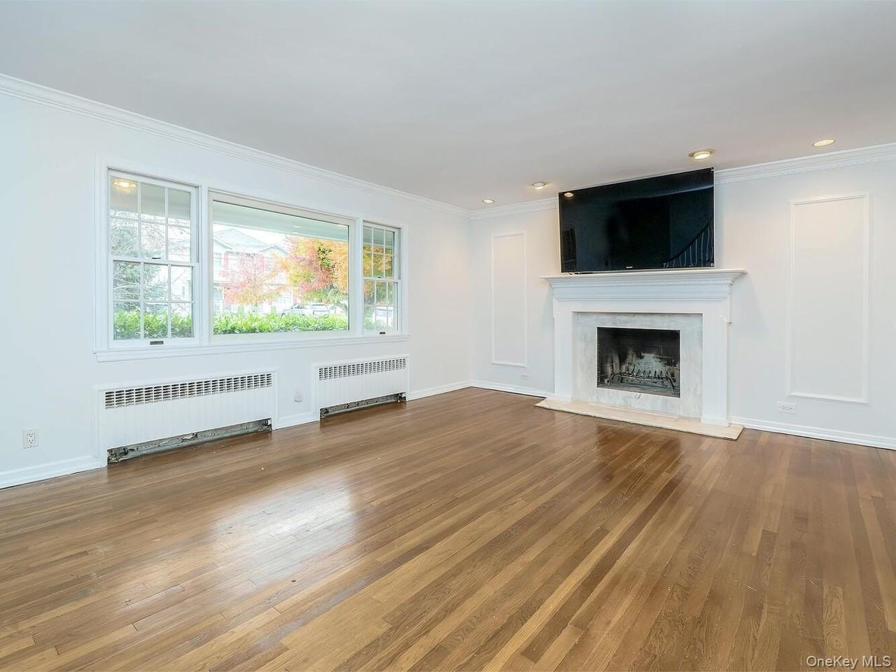 41 S 4th St - Photo 2 of 39