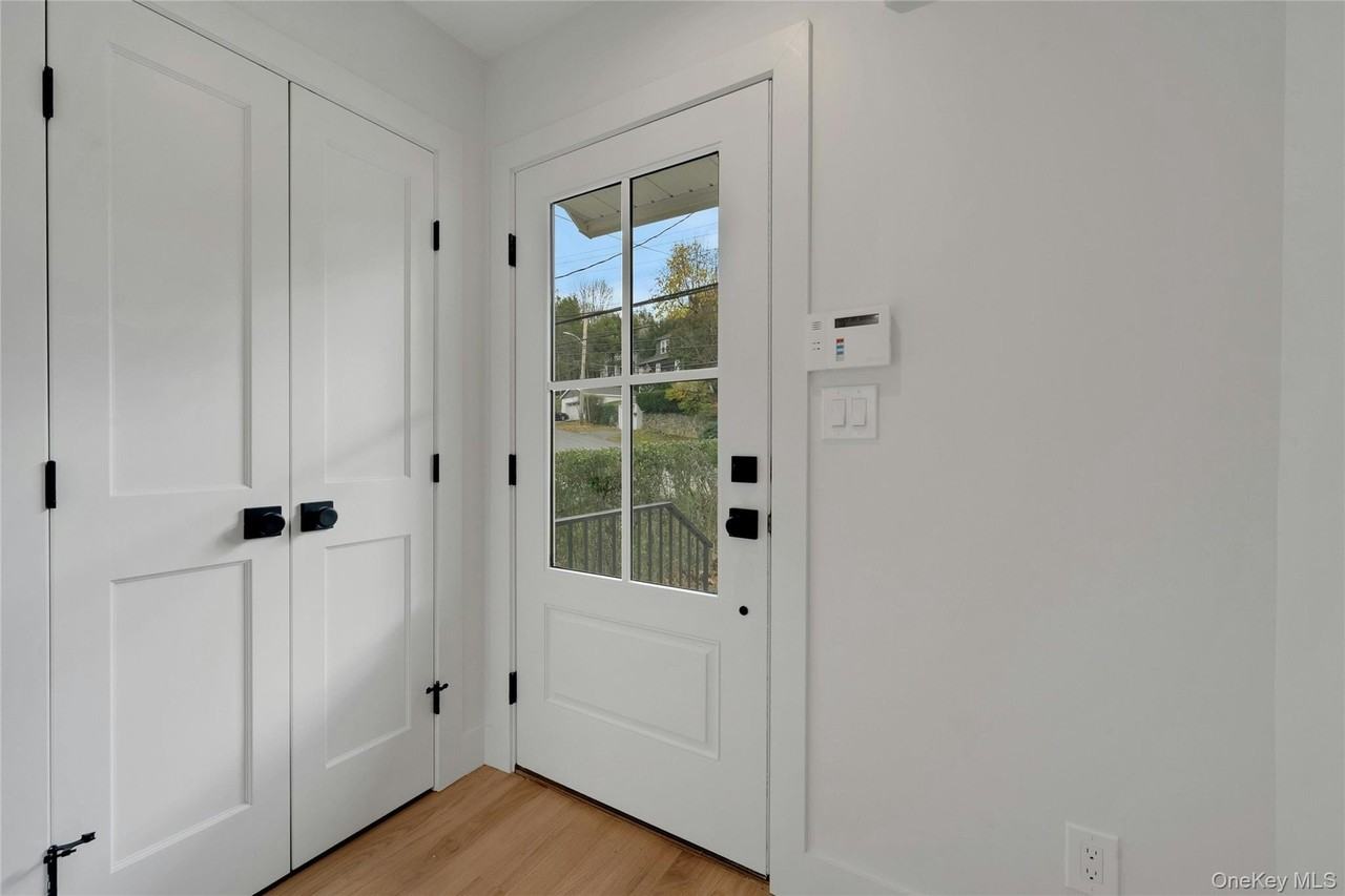 278 Washington Ave Unit S - Photo 4 of 44