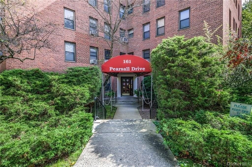 161 Pearsall Dr Apt 6f #6F - Photo 5 of 21