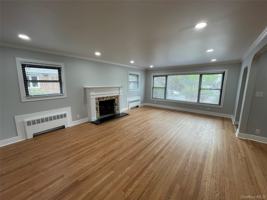 featured image of 411 East Walnut Street #LOWER