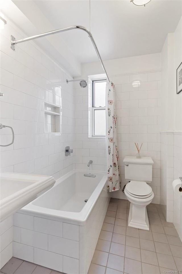 73-12 35th Avenue #E21 - Photo 6 of 12