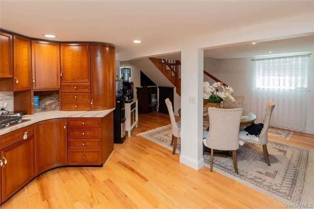 65 Berkshire Trl - Photo 6 of 14