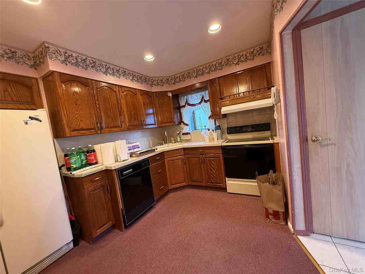 32 Liszt St Unit A #A - Photo 4 of 10