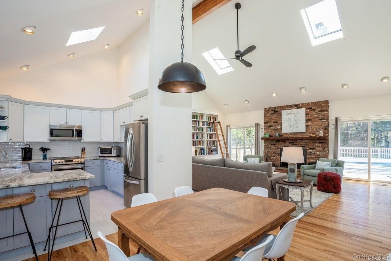 70 Jagger Ln - Photo 4 of 20