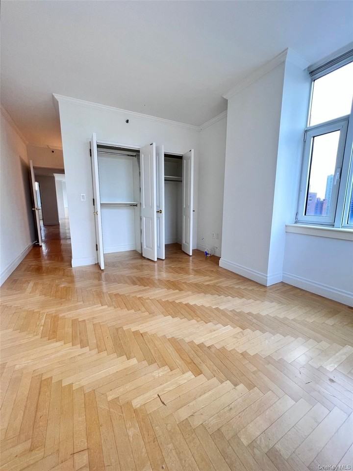 404 E 76th St Apt 19c #19C - Photo 7 of 12