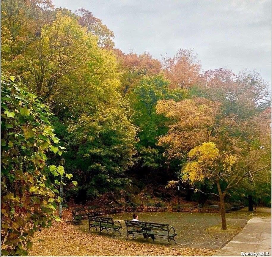 708 W 192nd St Bsmt 2 #2M - Photo 2 of 11