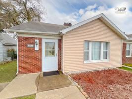 featured image of 3320 East Genesee Avenue