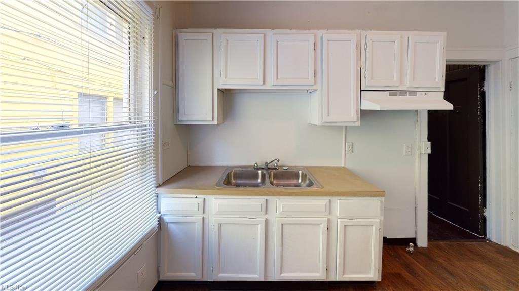 12633 Edmonton Ave #2 - Photo 2 of 18