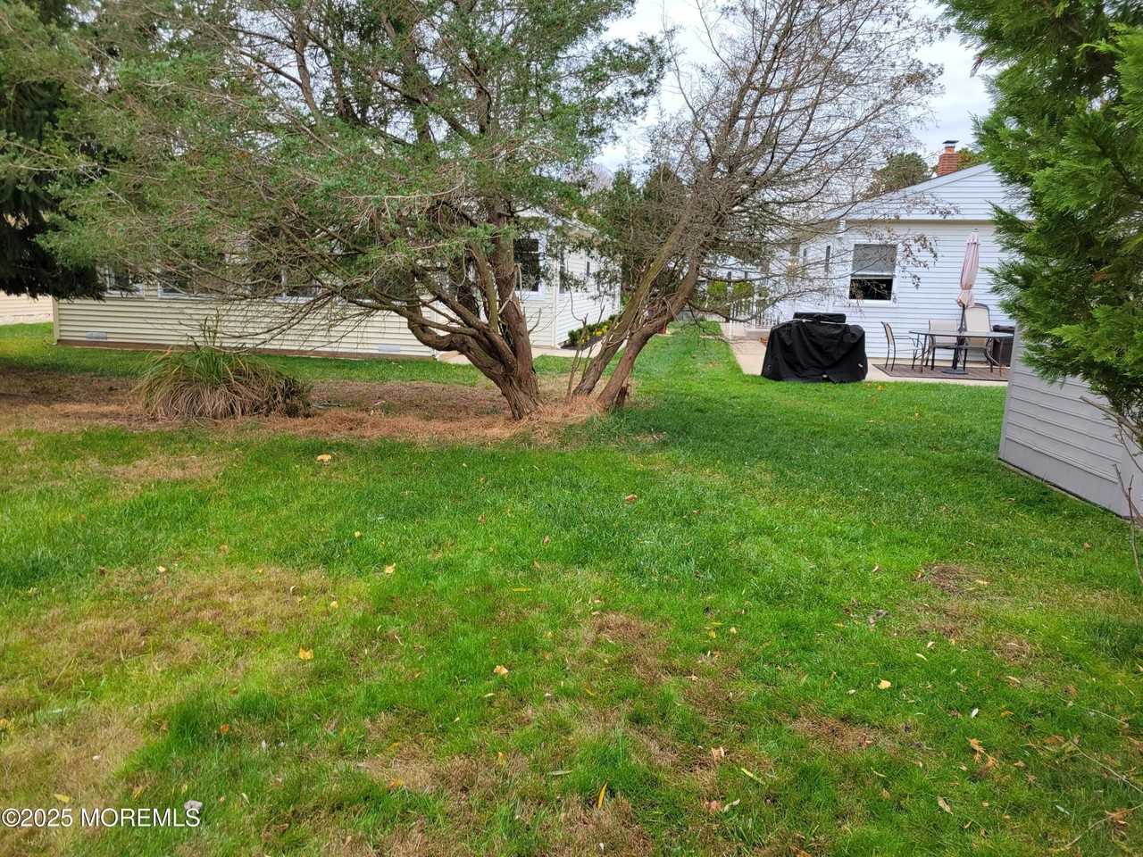 43 Rodhos St - Photo 3 of 22