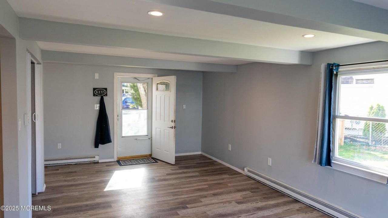 6 Reno Ct - Photo 4 of 32