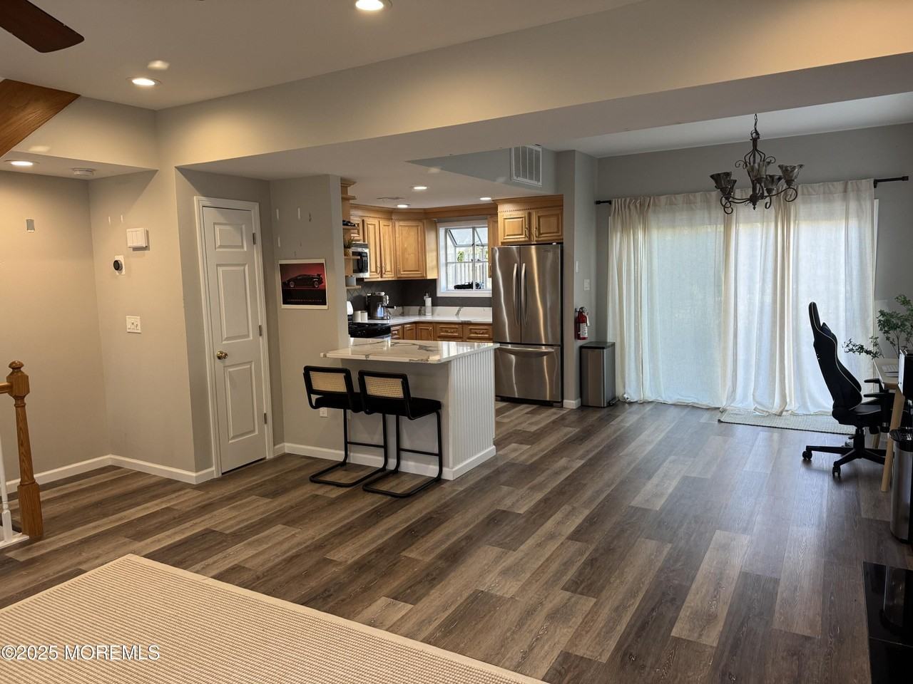 28 Melrose Dr Apt 10 #10 - Photo 5 of 14