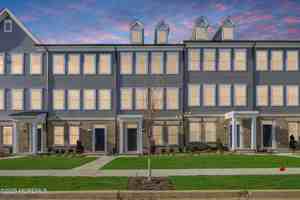 featured image of 16 Barton Avenue