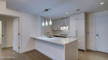 featured image of 15 Morris Avenue #507
