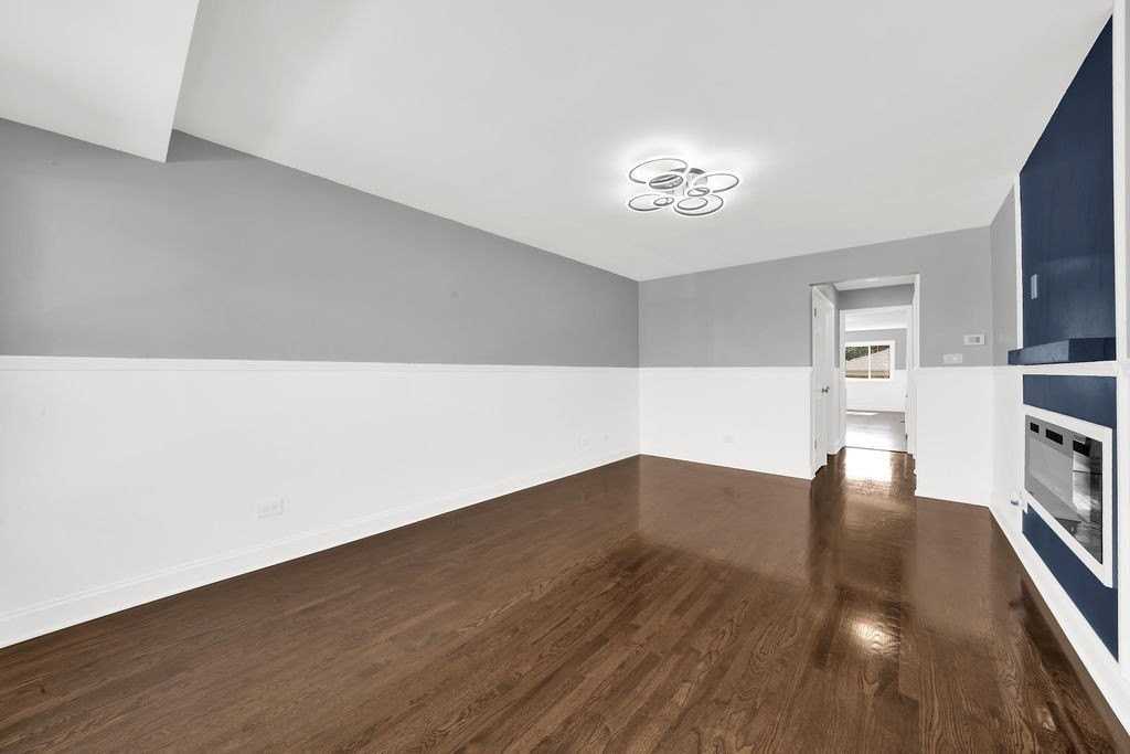 7245 South Washtenaw Avenue #2 - Photo 2 of 14