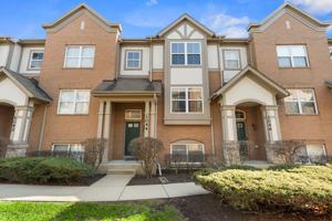 featured image of 1044 North Claremont Drive