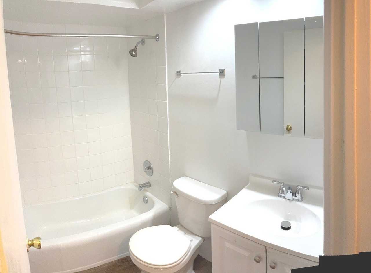 5420 North Kenmore Avenue #408 - Photo 7 of 7