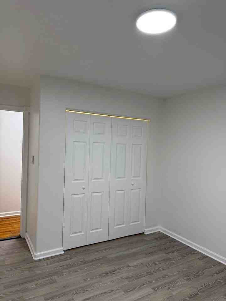 2840 West Flournoy Street #2 - Photo 5 of 14