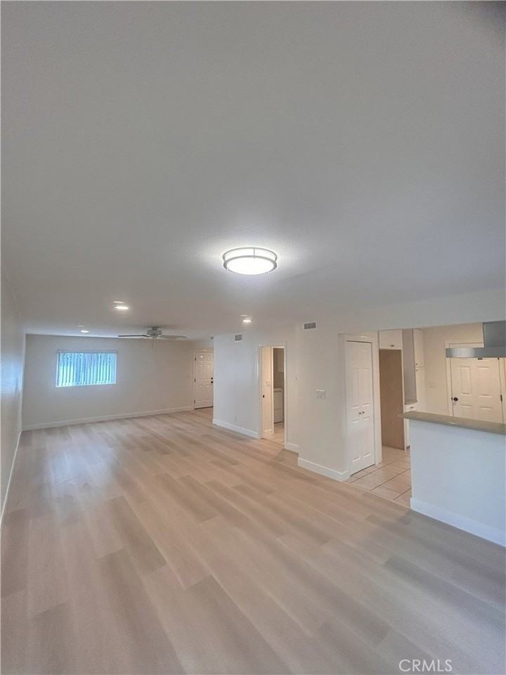 2641 Santa Ana Ave #D - Photo 3 of 27