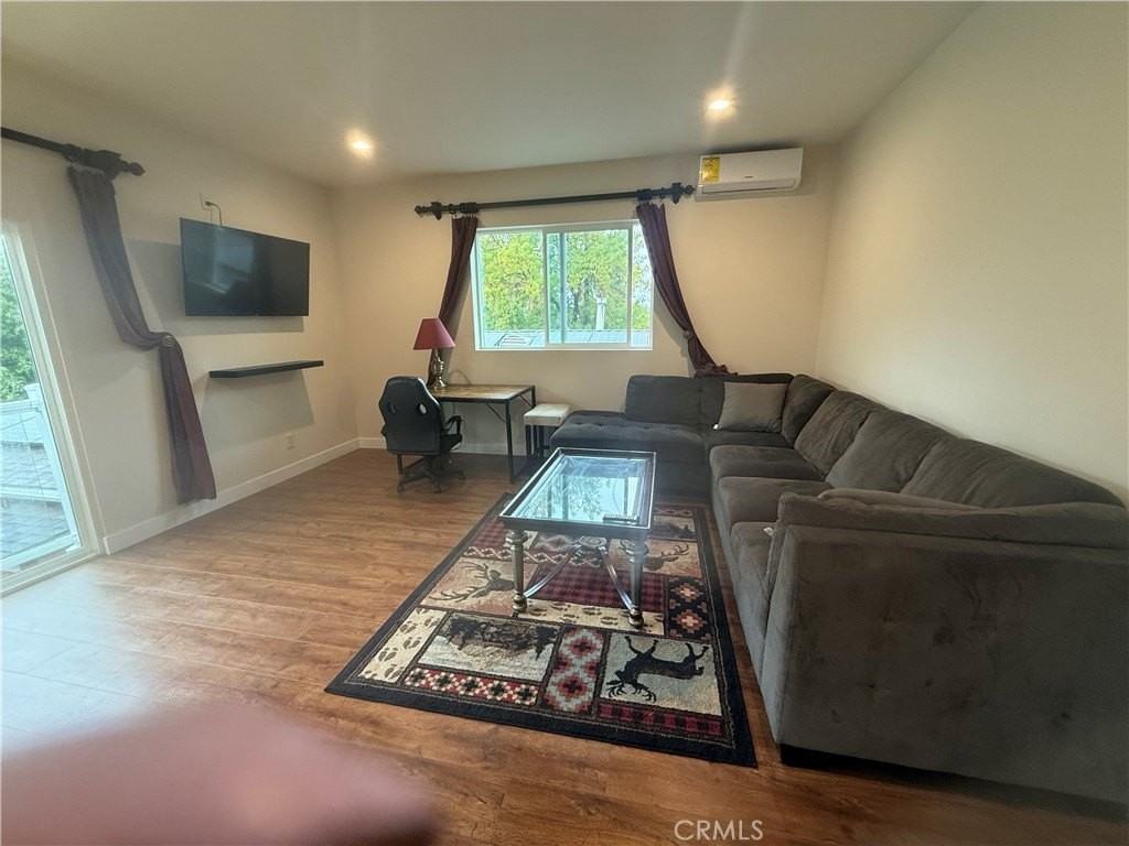 22972 Avenue San Luis - Photo 4 of 41