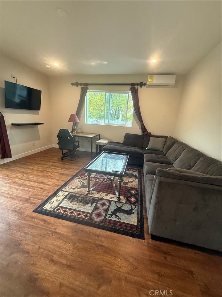 22972 Avenue San Luis - Photo 5 of 41