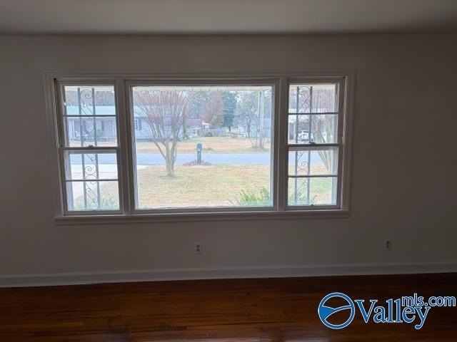 6608 Cannon Ave - Photo 4 of 20