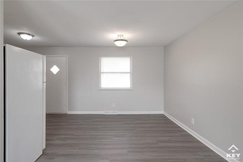 2975 Salina Court - Photo 6 of 28