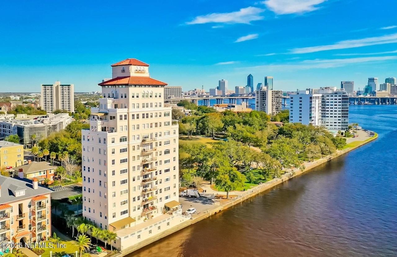 1846 Margaret Street #2B